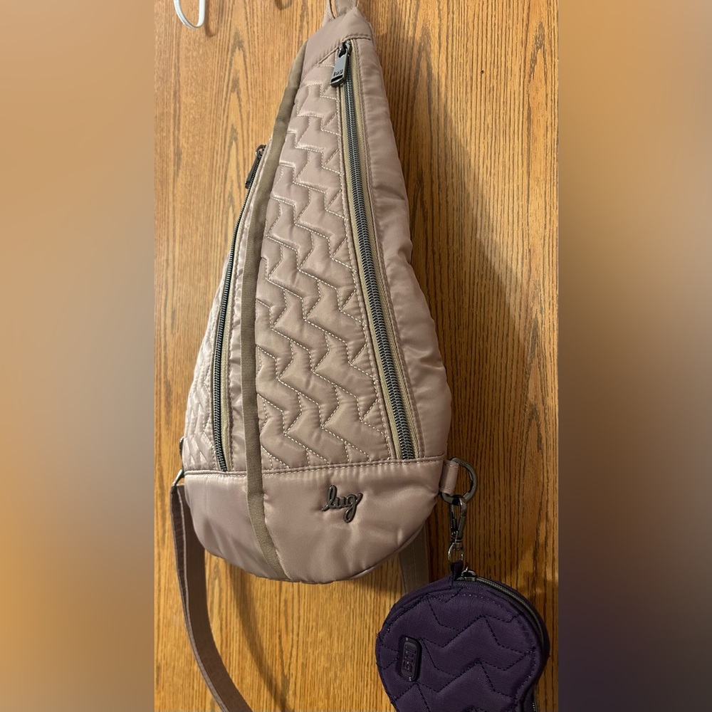 Lug Windsail Sling Bag w/ Purple Heart Shaped Pouch - Picture 2 of 11